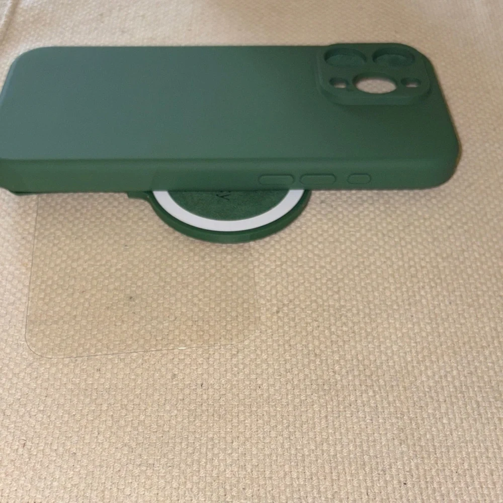 💚🆕💚 QxbSky Green Phone Case With MagSafe Suction Holder and Screen Protector